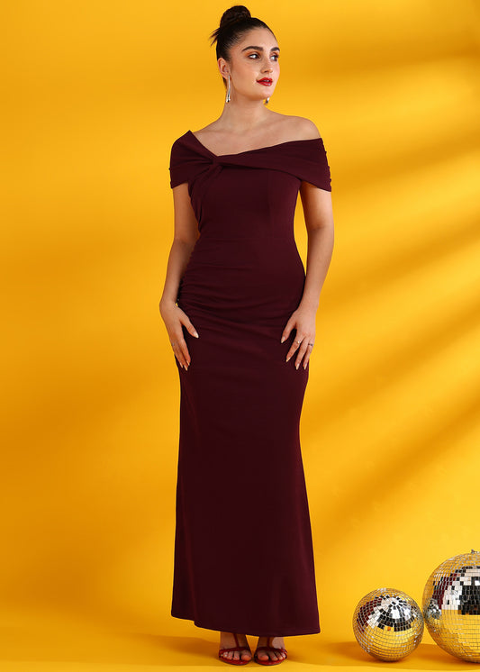 Golden Kite Chic Off-Shoulder Maxi-Length Party Wear Dress