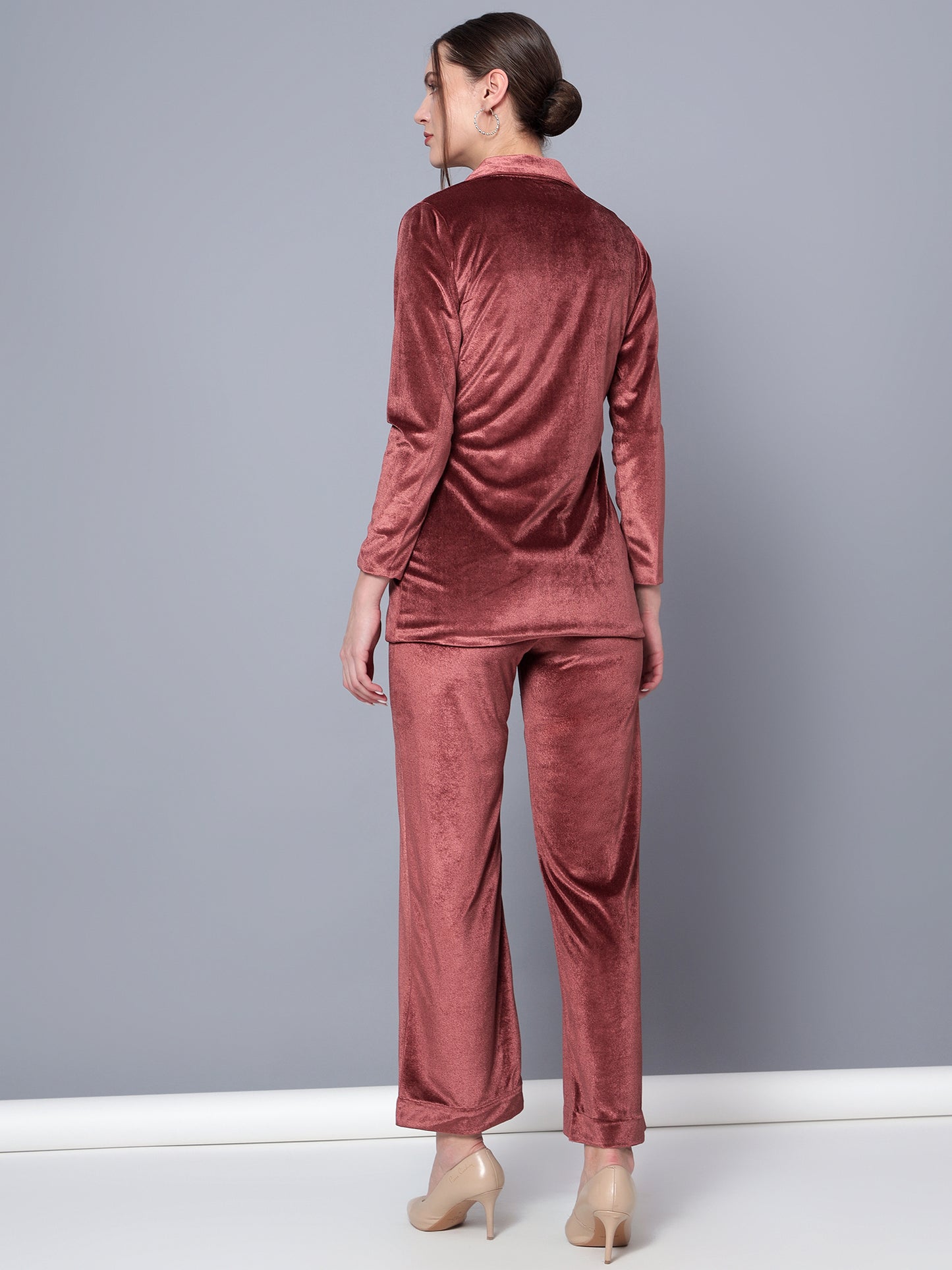 Golden Kite Black Solid Women Single-Breasted Velvet Blazer & Trouser set