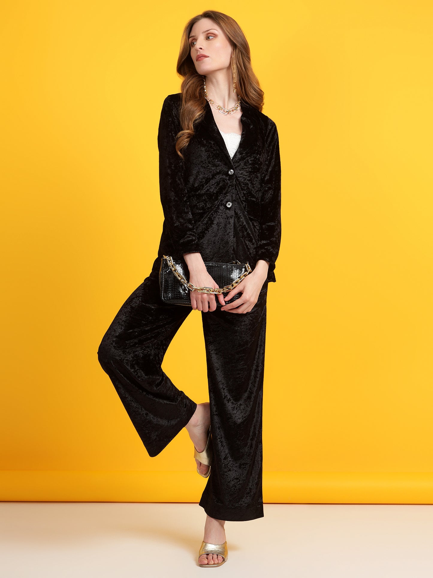 Golden Kite Black Solid Women Single-Breasted Velvet Blazer .