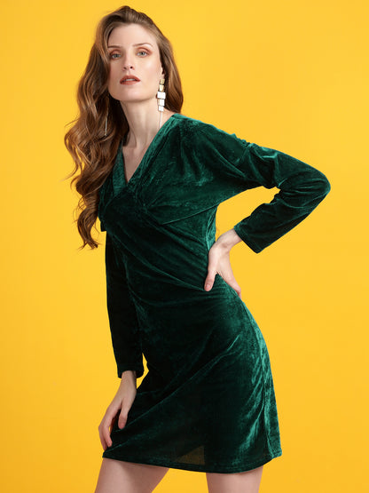 Golden Kite Fuchsia Solid Velvet Bodycon Midi Dress