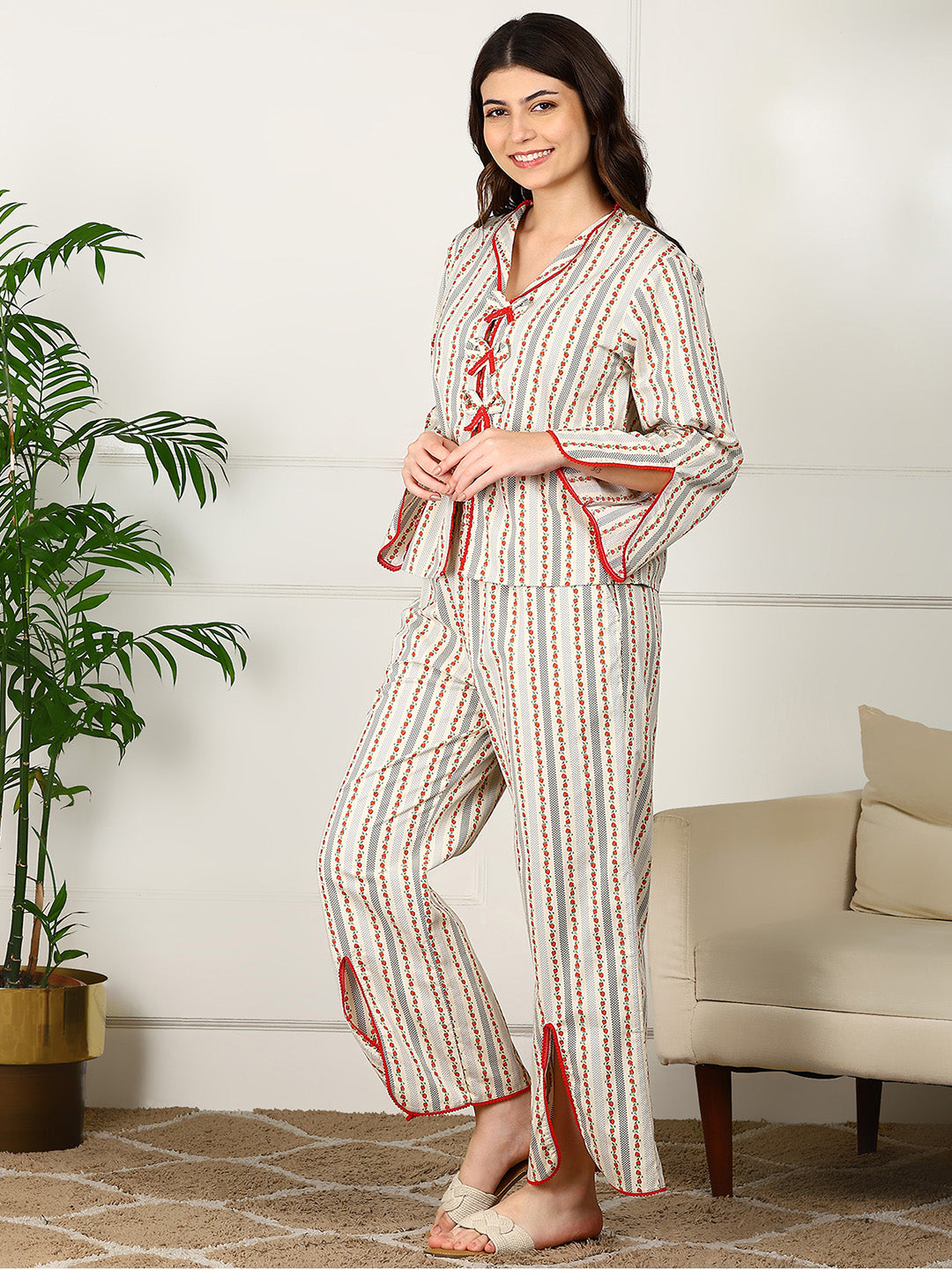 Golden Kite Women’s Cotton Heart Printed Night Suit with Contrast Piping Notch Collar, Piping & Pocket
