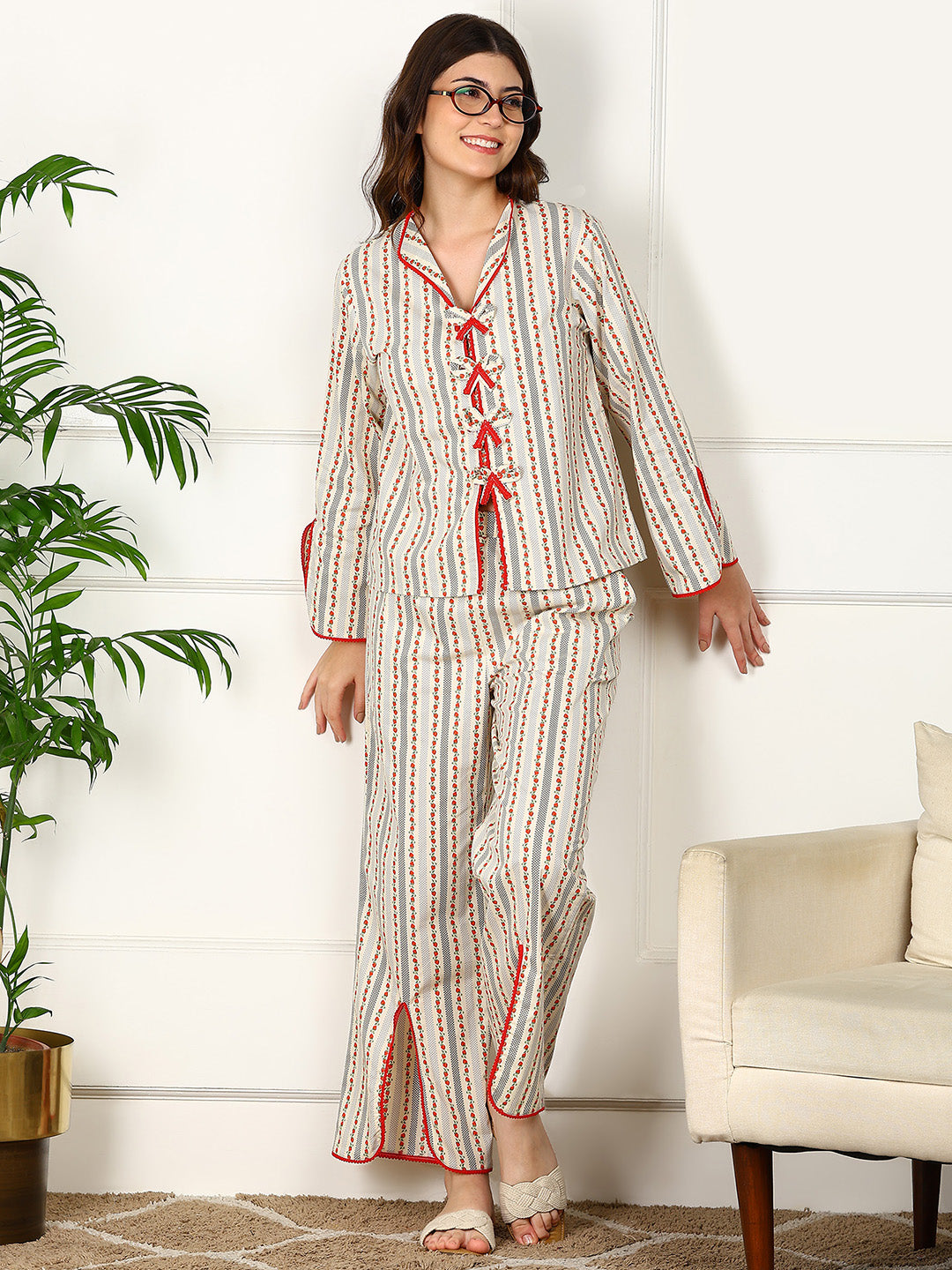 Golden Kite Women’s Cotton Heart Printed Night Suit with Contrast Piping Notch Collar, Piping & Pocket