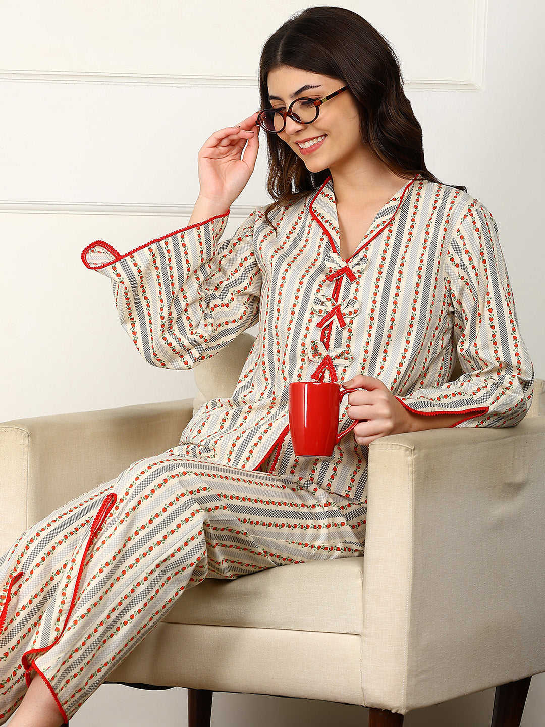 Golden Kite Women’s Cotton Heart Printed Night Suit with Contrast Piping Notch Collar, Piping & Pocket