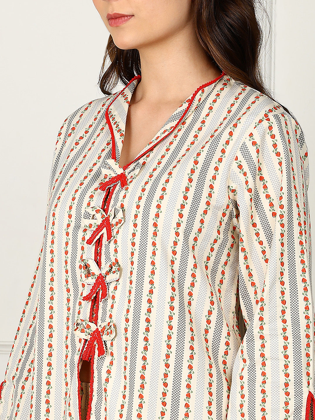 Golden Kite Women’s Cotton Heart Printed Night Suit with Contrast Piping Notch Collar, Piping & Pocket