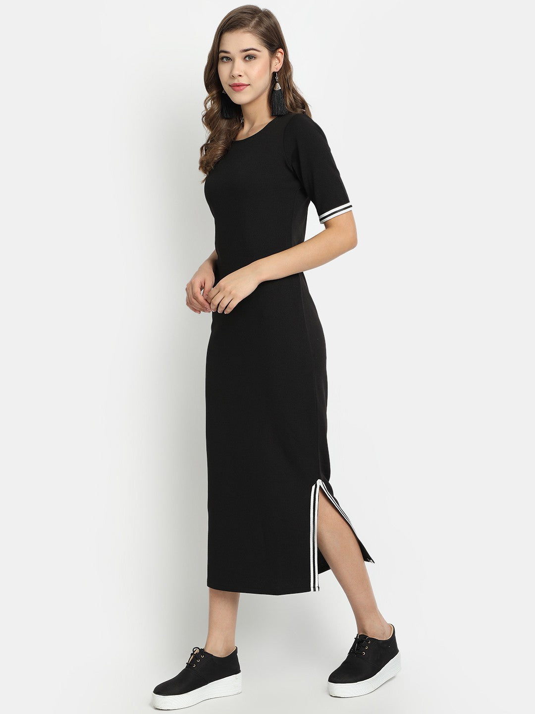 Golden Kite Round-Neck Bodycon Midi Dress